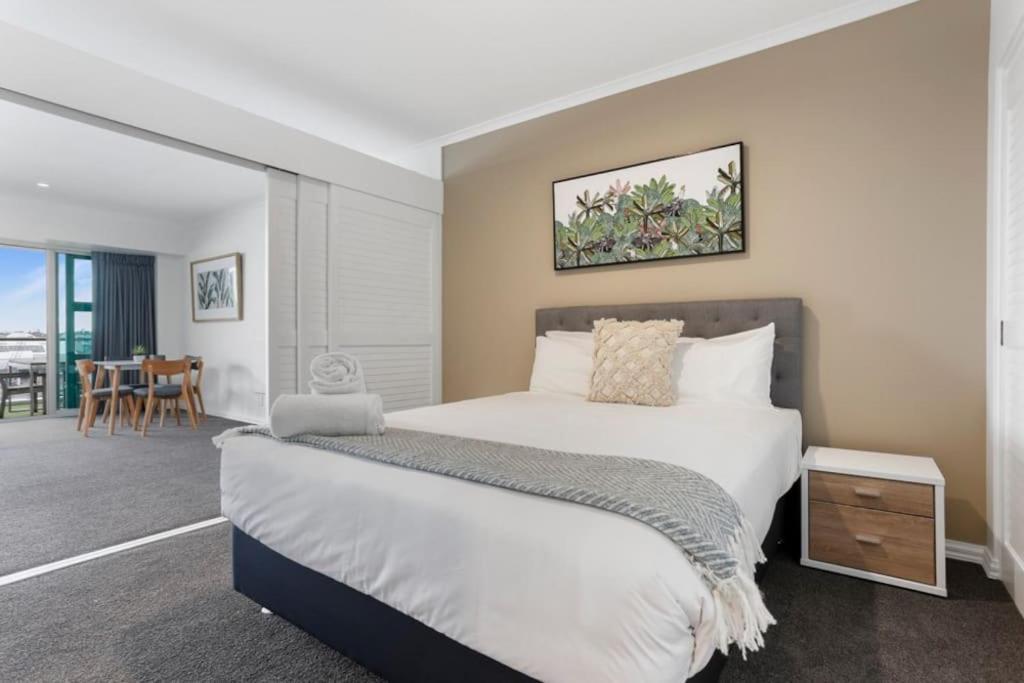Newly Refurbished Waterfront Apartment! 3320 奥克兰 外观 照片